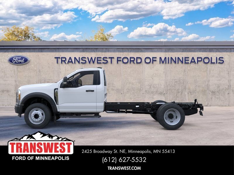 New 2026 Oxford White Ford F-600® XL image 3
