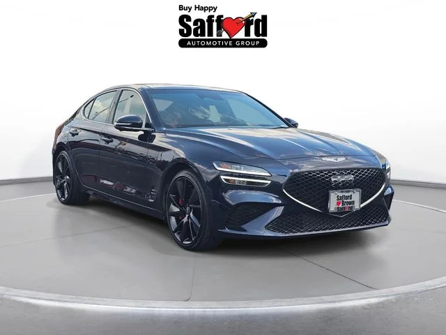 Used 2023 Capri Blue Genesis 3.3T image 3