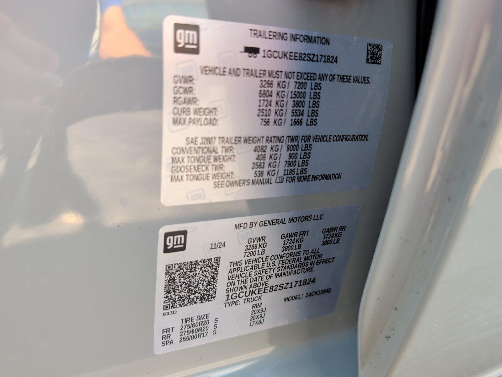Used 2025 Slate Gray Metallic Chevrolet RST image 12