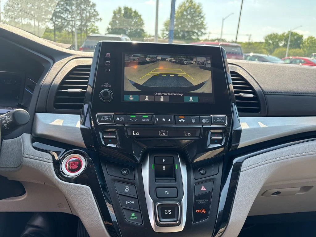 Used 2023 Gray Honda Touring image 17