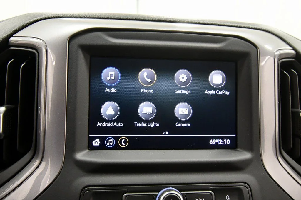 Used 2022 White Chevrolet Work Truck image 19