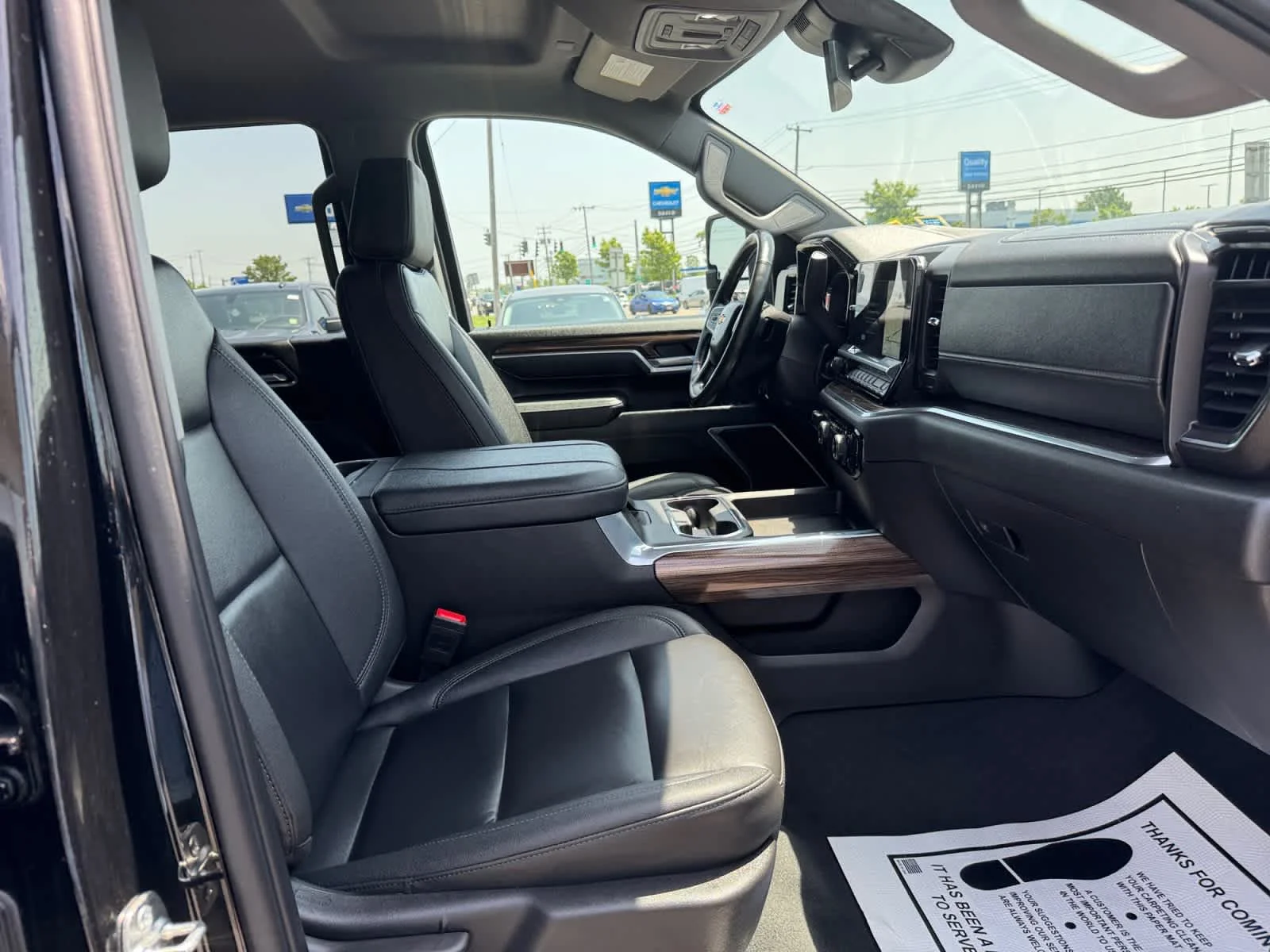 Used 2025 Black Chevrolet LT image 24