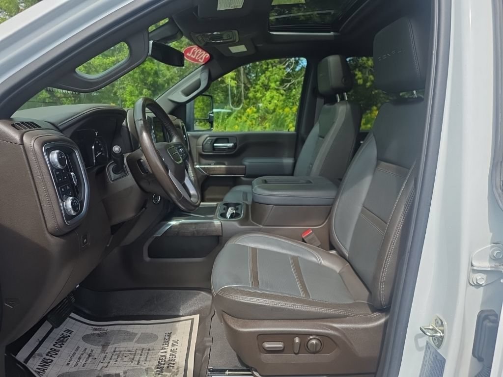 Used 2022 SUMMIT WHITE GMC Denali image 19