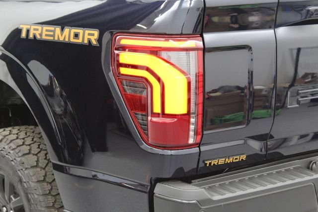 New 2026 Blue Ford Tremor image 6