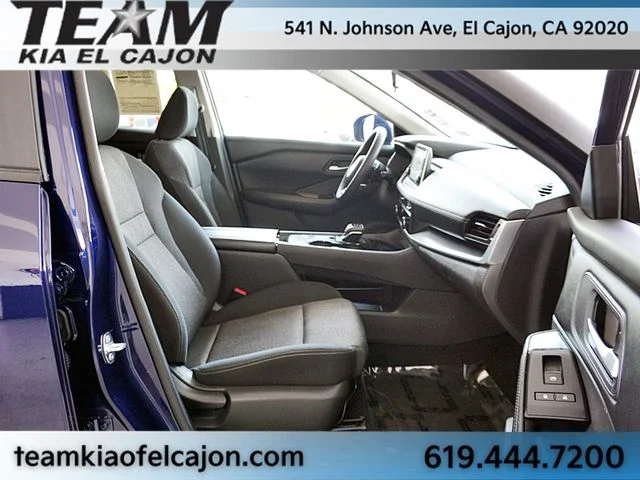 Used 2024 Blue Nissan SV image 11
