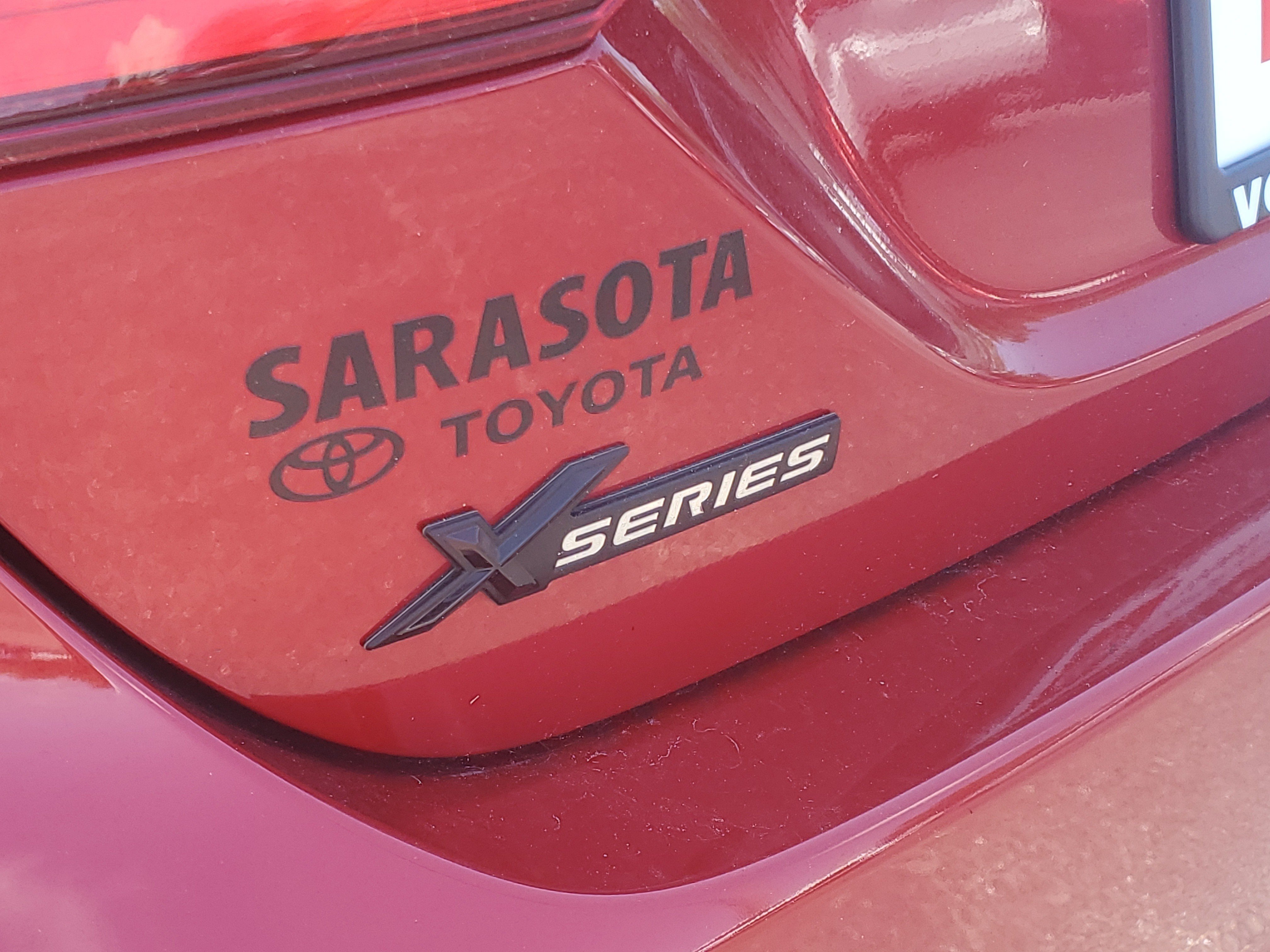 Used 2024  Toyota SE image 6