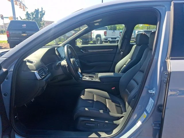 Used 2022 Blue Honda Sport image 13