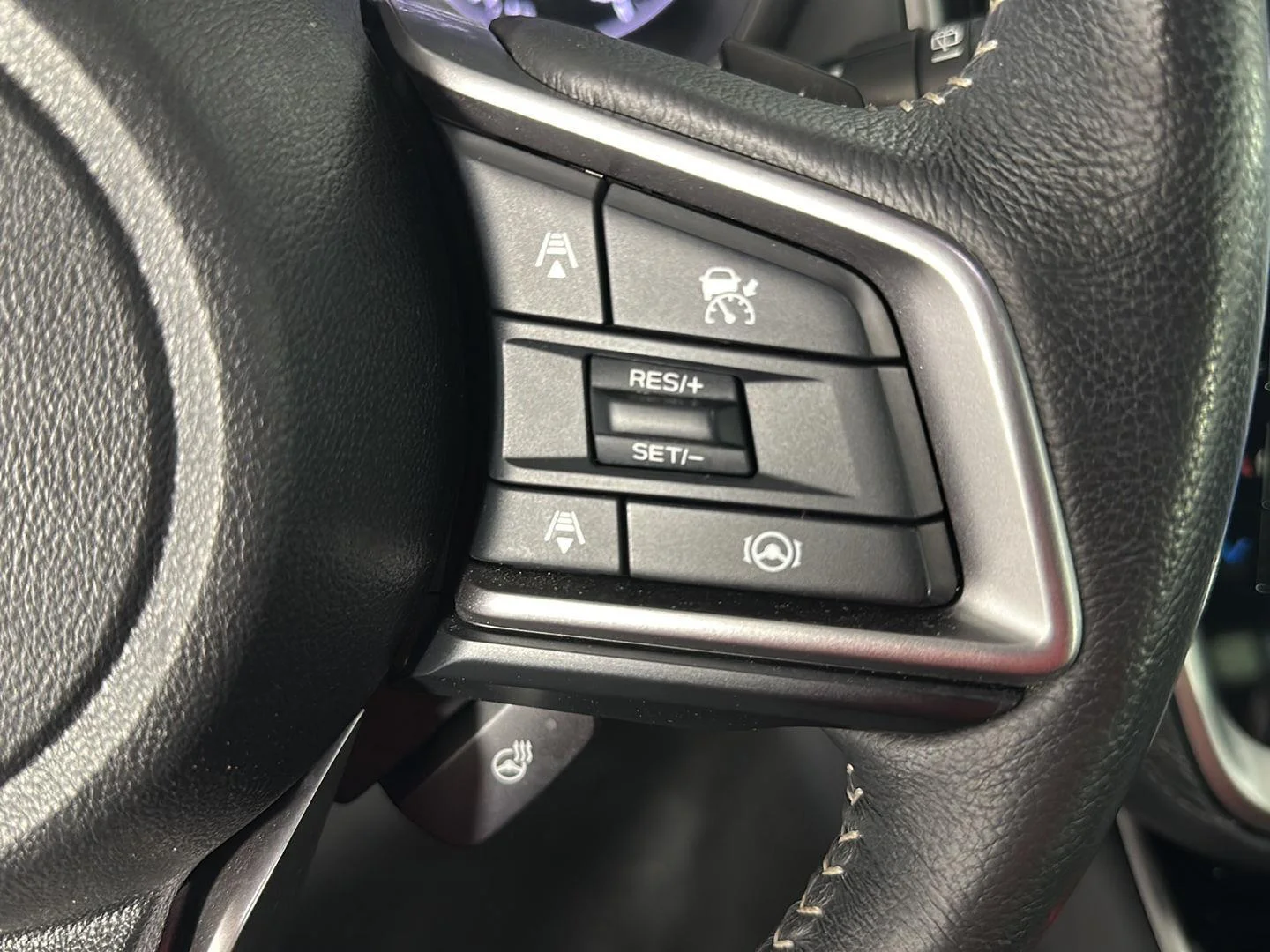Used 2024 Crystal Black Silica Subaru Limited image 23
