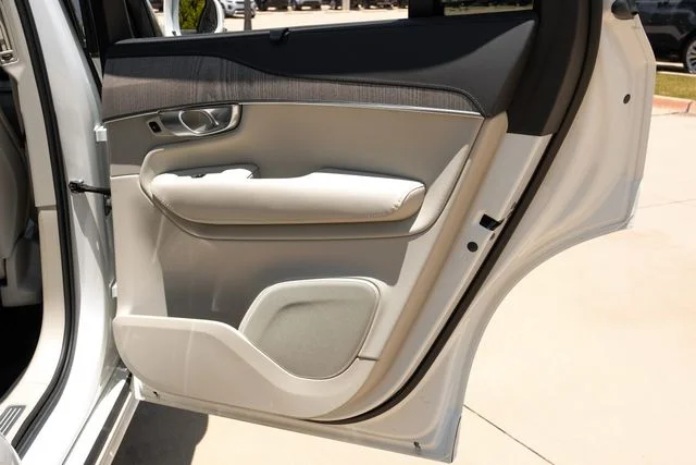 Used 2024 Crystal White Volvo Ultimate image 56