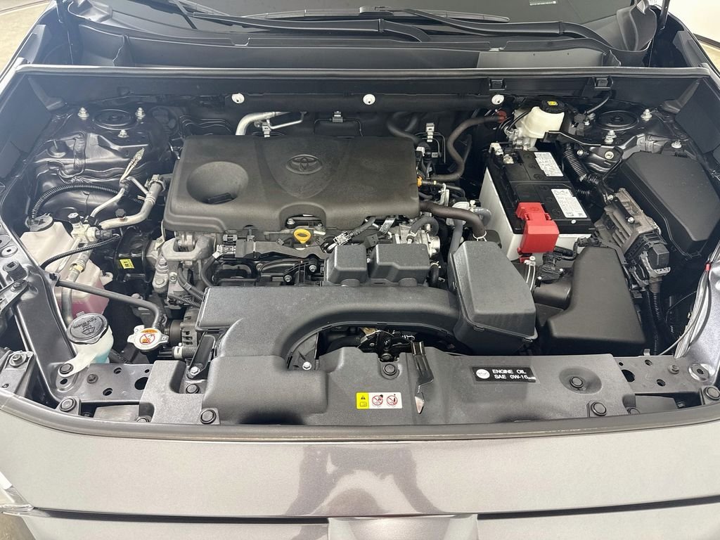 Used 2024 Magnetic Gray Metallic Toyota XLE Premium image 31