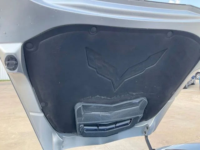 Used 2017 Silver Chevrolet Stingray image 41
