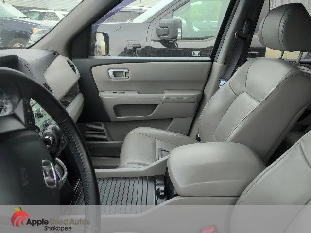 Used 2011  Honda EX-L image 4