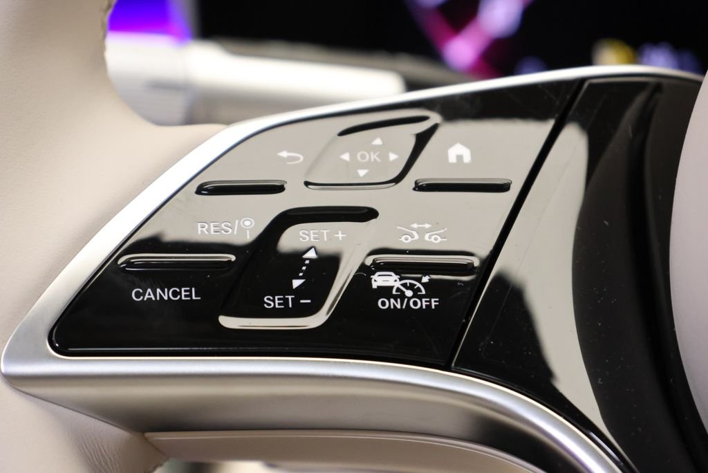 New 2026 MANUFAKTUR Moonlight White Metallic Mercedes-Benz S 580 image 20