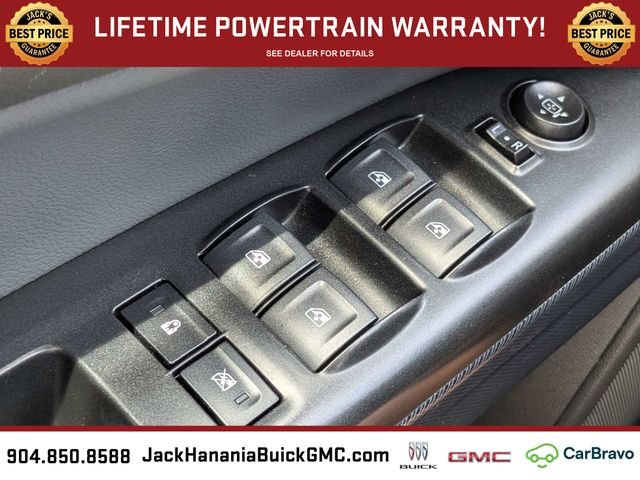 Used 2022 White Chevrolet Z71 image 25