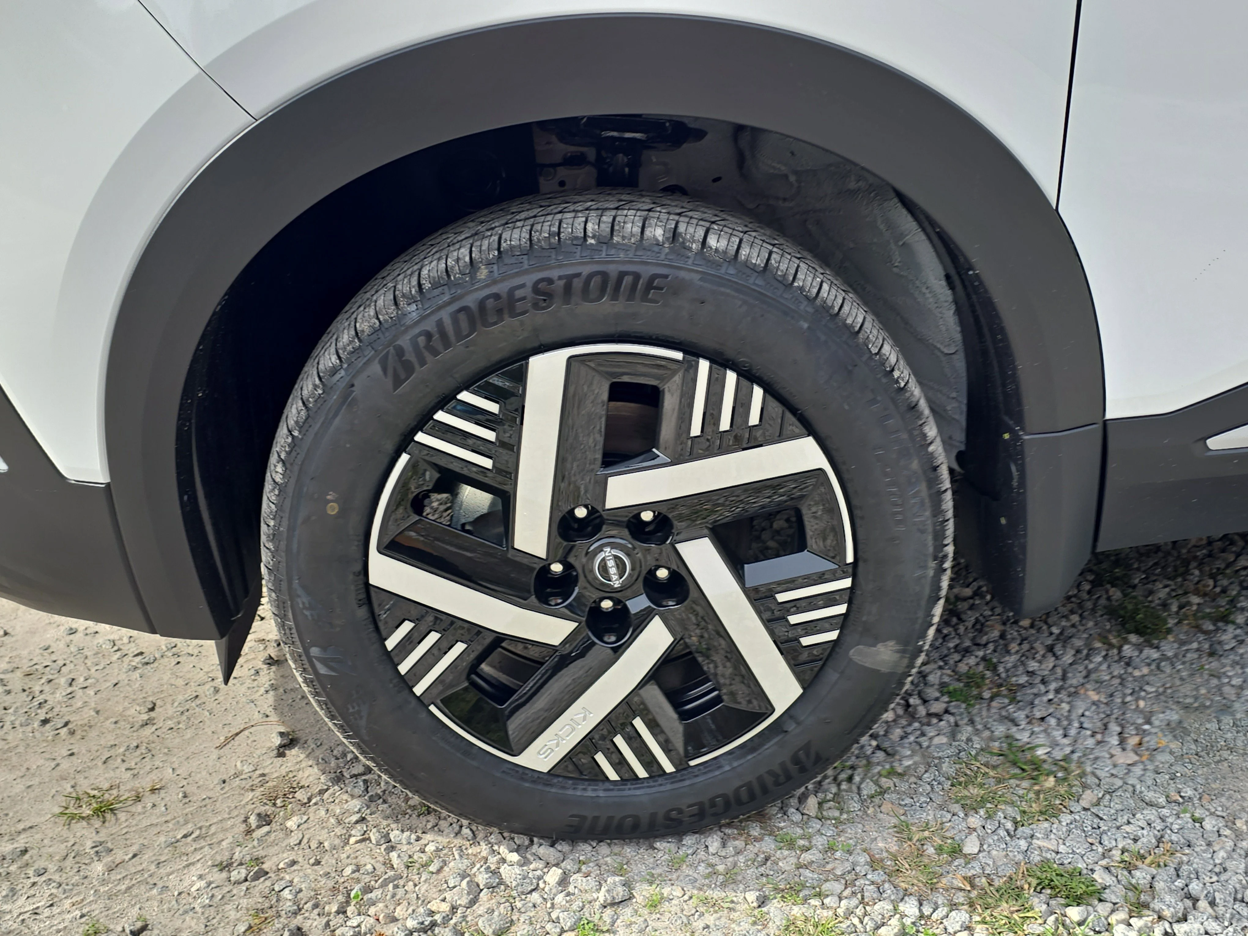 New 2026 Fresh Powder Nissan SV image 35