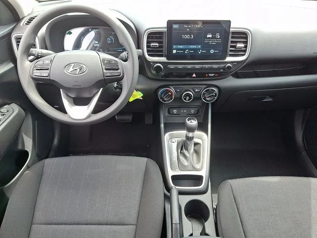 New 2026 White Hyundai SE image 10