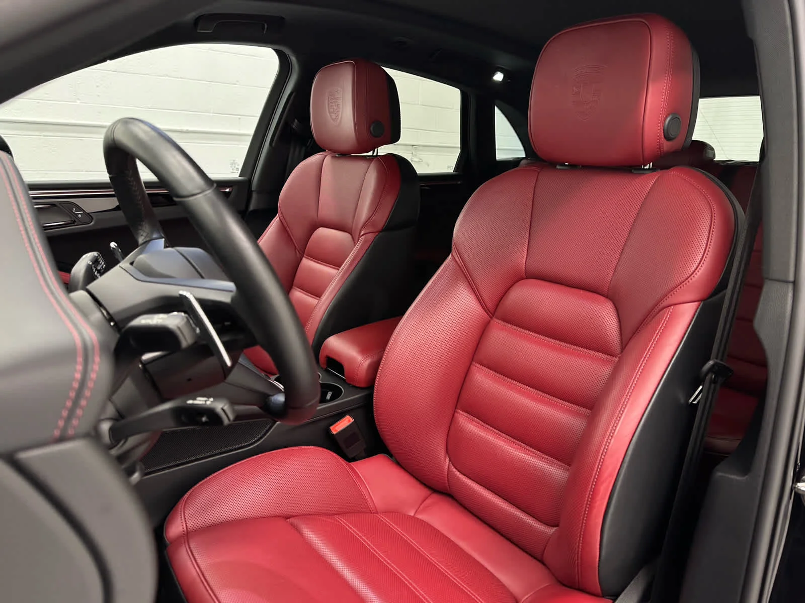 2024 Porsche Macan S - Photo 13