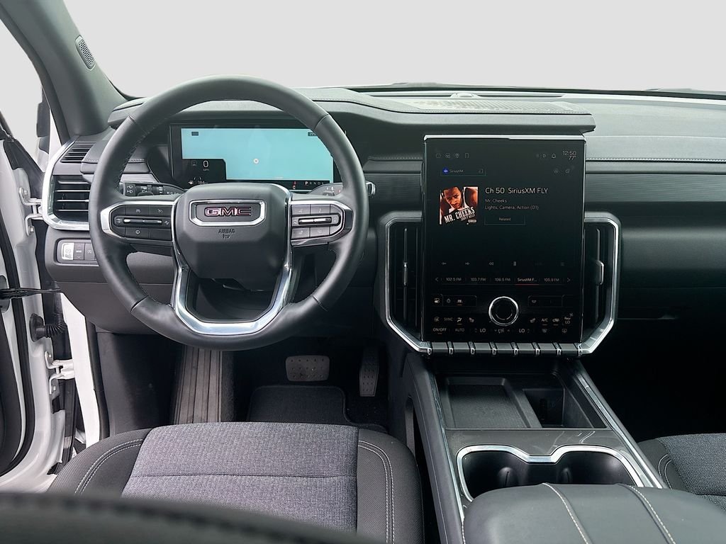 Used 2025 Summit White GMC Elevation image 39