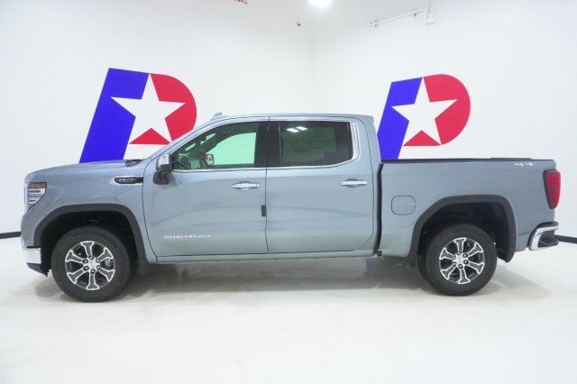 2026 GMC Sierra 1500 SLT - Photo 12