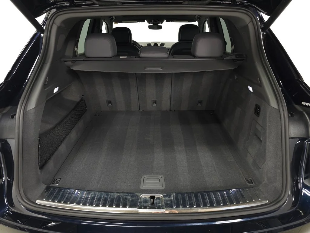 Used 2023 Blue Porsche Platinum Edition image 6