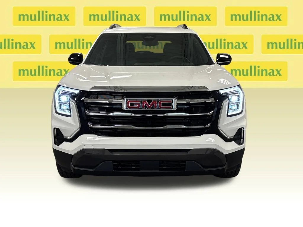 New 2027 Summit White GMC Elevation image 5