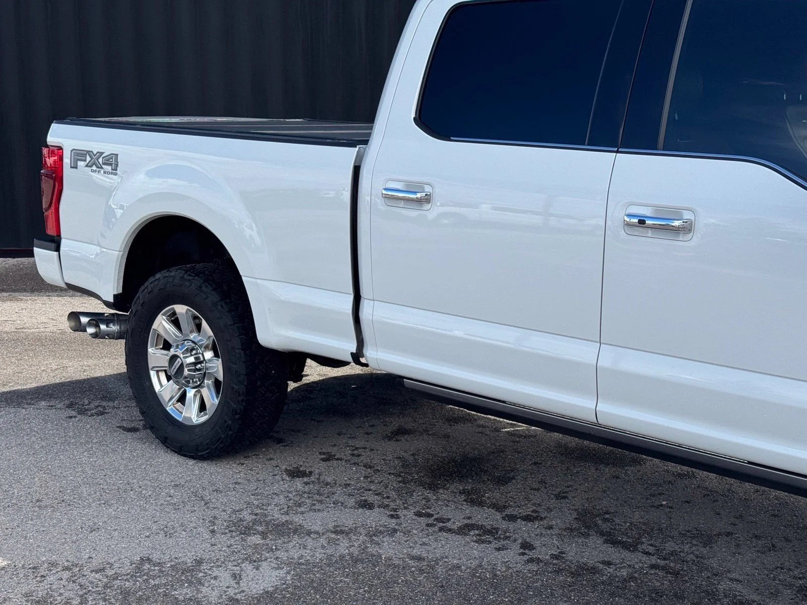 Used 2022 White Ford Platinum image 4