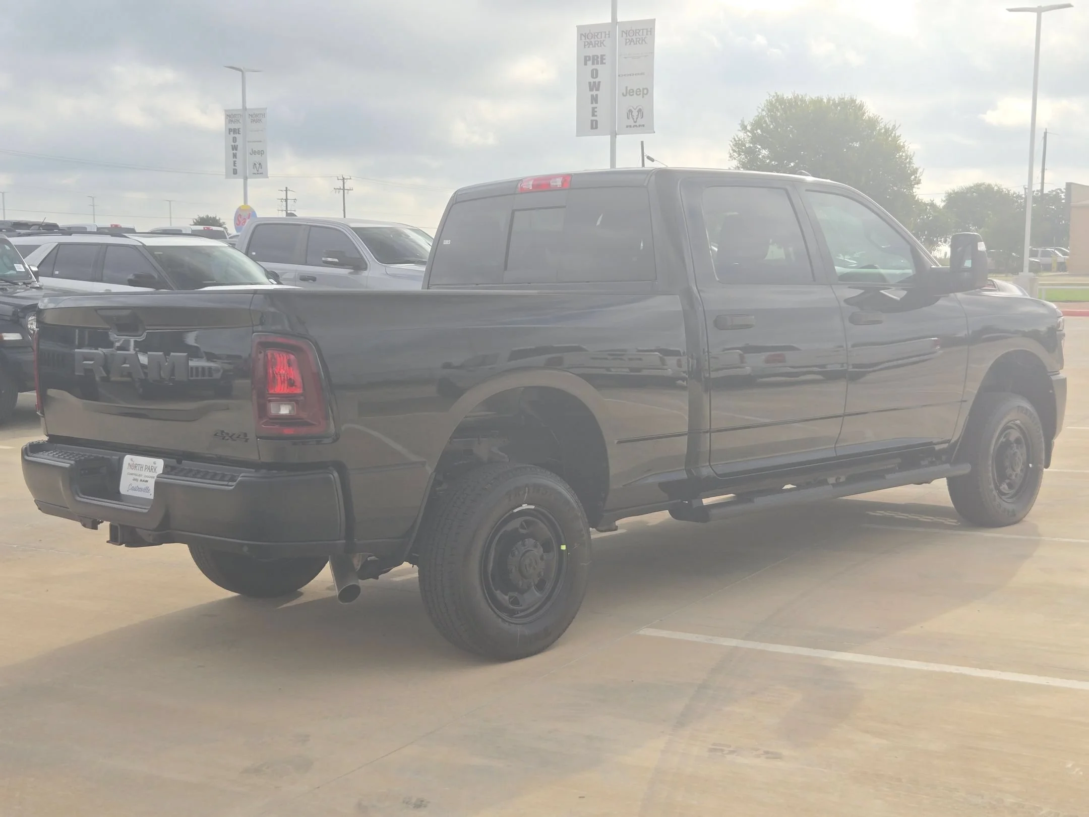 New 2026 Diamond Black Crystal Pearlcoat RAM Tradesman image 3