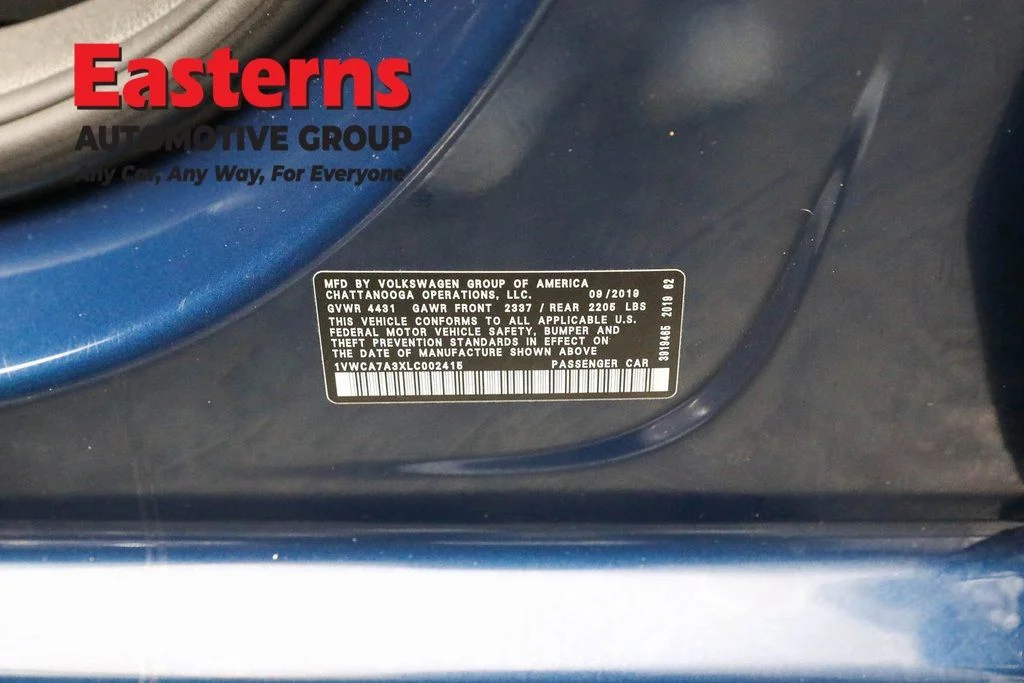 Used 2020 Blue Volkswagen 2.0T SEL image 34
