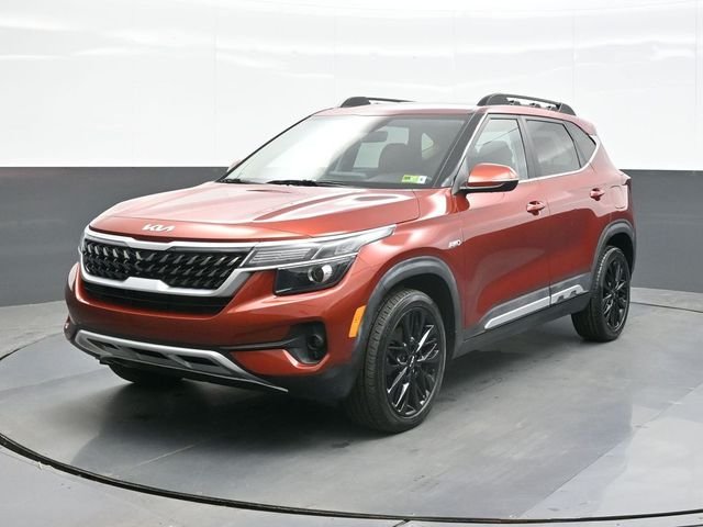 2022 Kia Seltos Nightfall