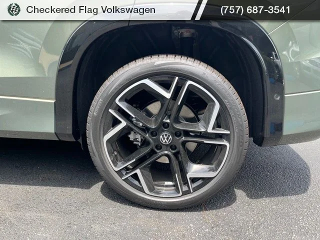 New 2026 Green Volkswagen 2.0T SEL R-Line Turbo image 7