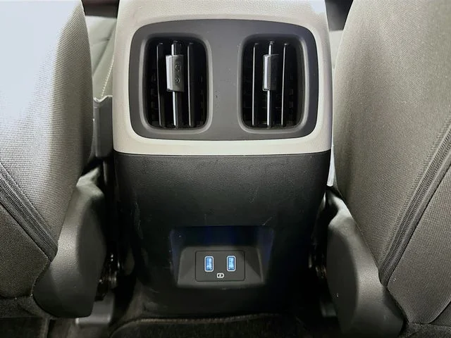 Certified Used 2022 Black Hyundai SEL image 12
