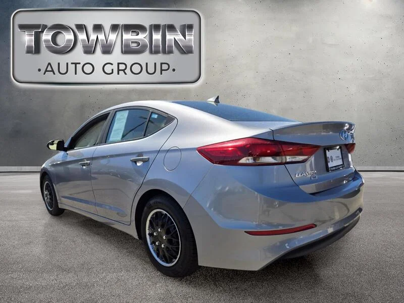 Used 2017 Gray Metallic HYUNDAI SE 2.0L AUTO (ALABAMA) *LTD AVAIL* image 6