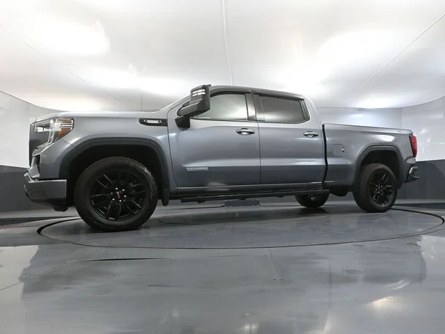 Used 2021 Silver GMC Elevation image 46