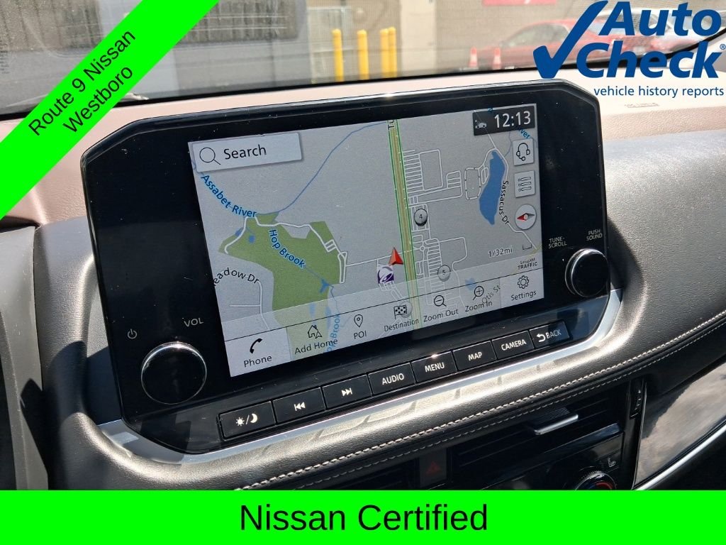 Used 2023 Gray Nissan SL image 27