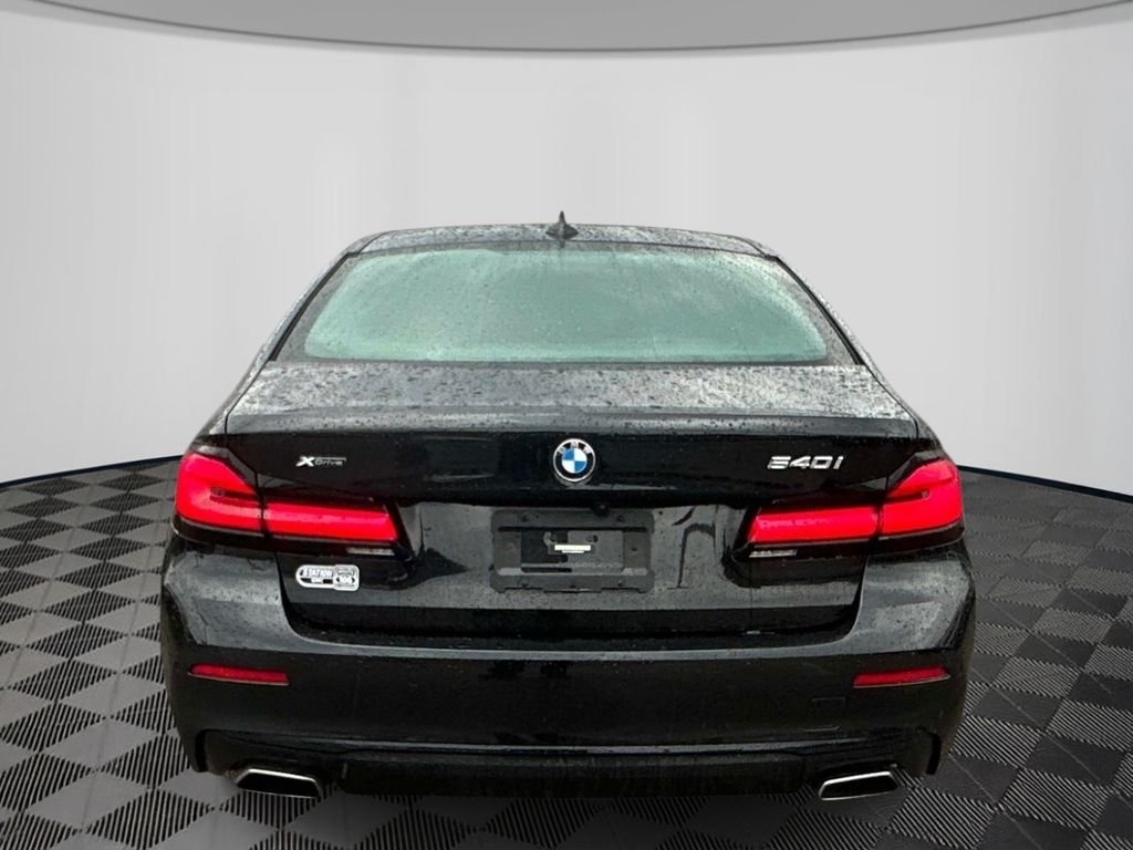 Used 2022 Black BMW 540i xDrive image 6