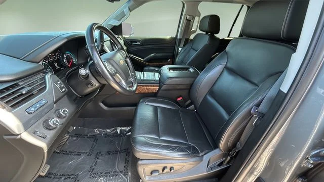 Used 2020 Gray Chevrolet Premier image 18