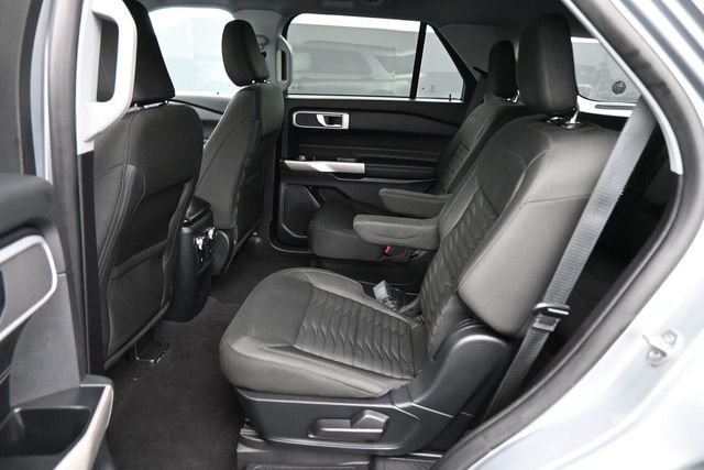 Used 2021 Silver Ford XLT image 23