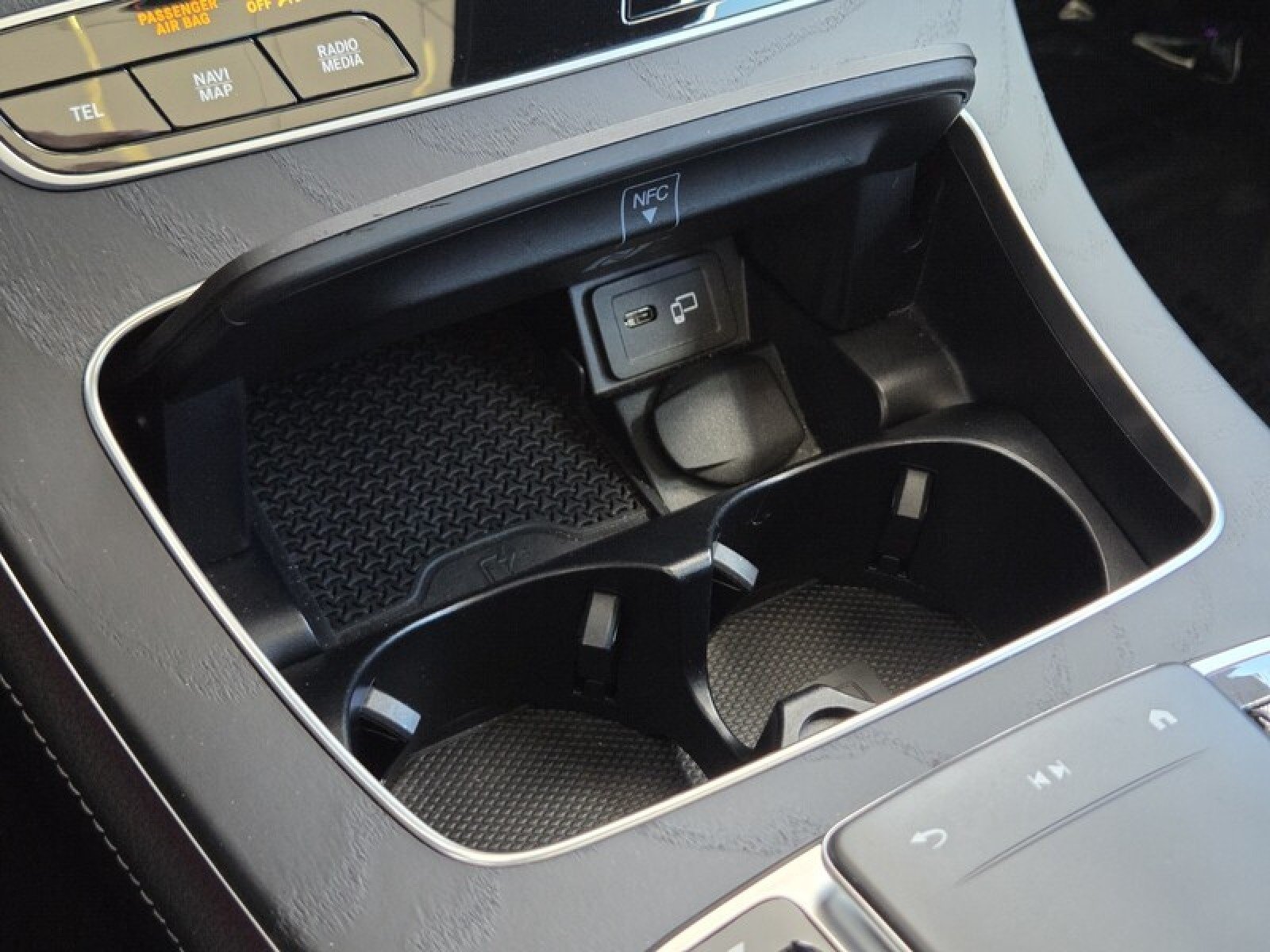 Certified Used 2022 Black Mercedes-Benz E 350 image 34