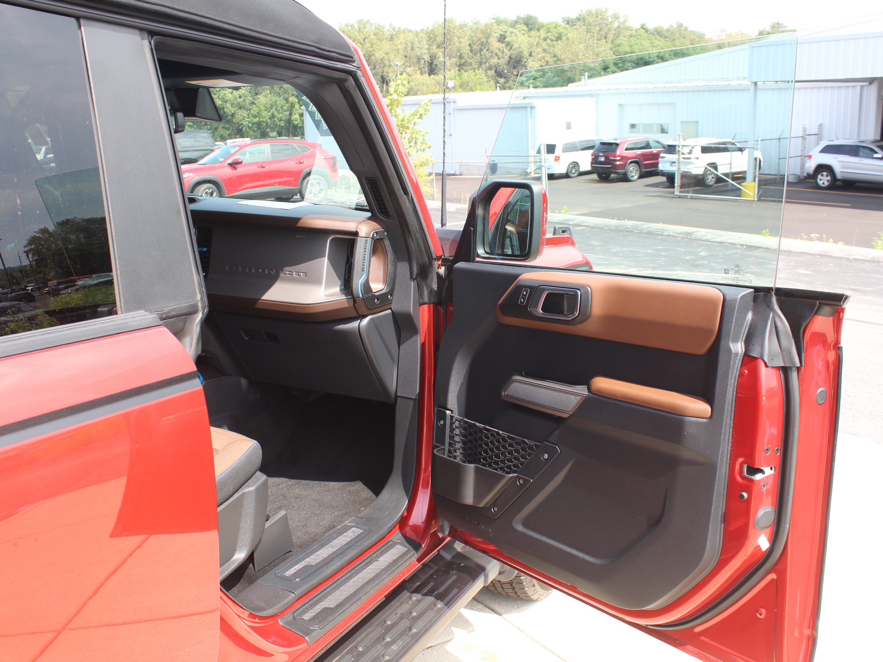 2023 Ford Bronco 4-Door Outer Banks - Photo 27