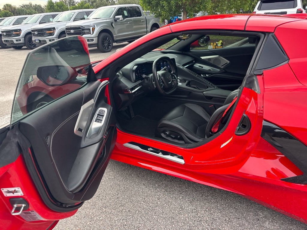 Used 2020 Red Chevrolet Stingray image 11