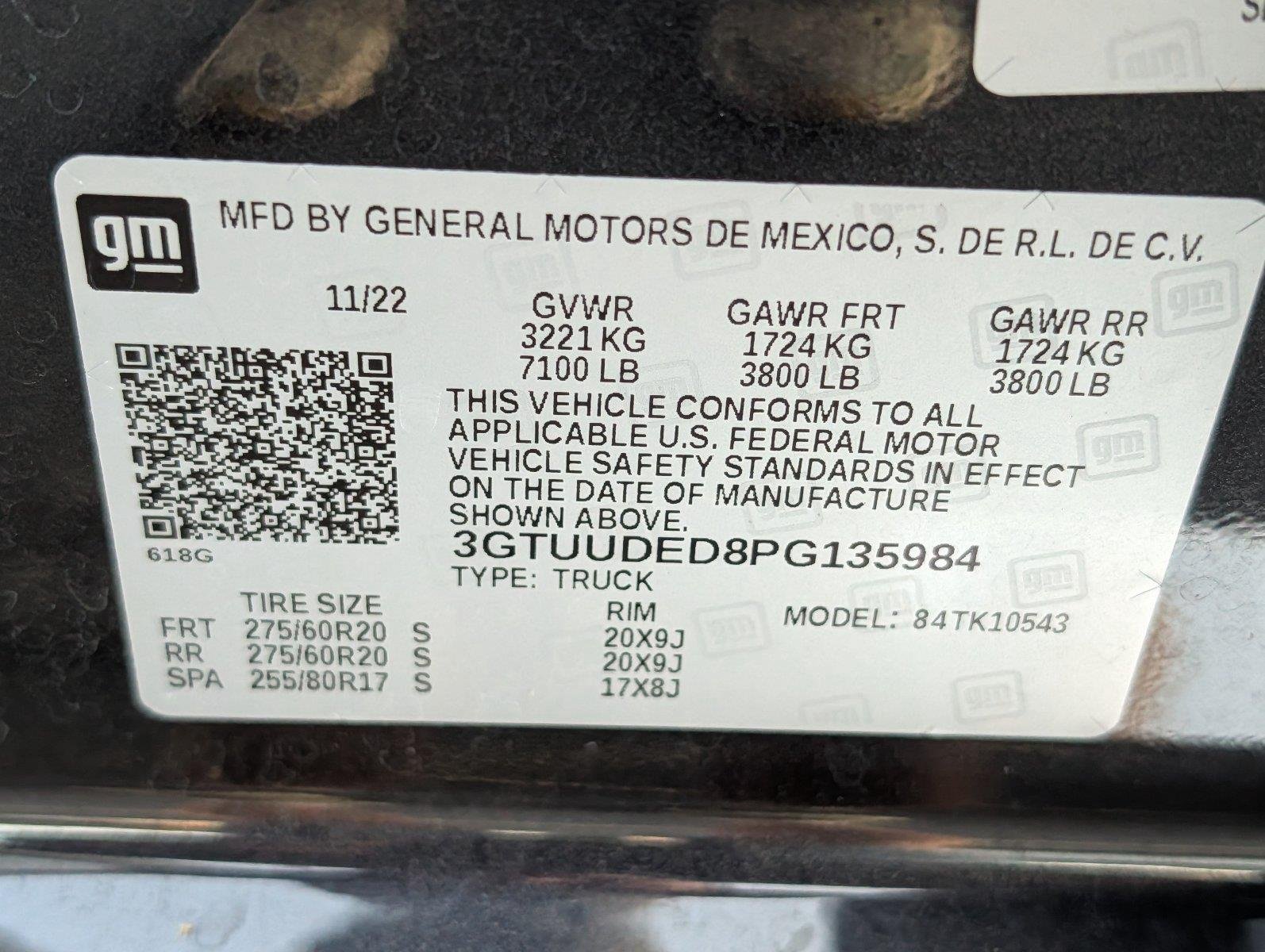 2023 GMC Sierra 1500 SLT - Photo 39