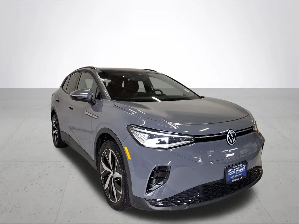 Used 2023 Gray Volkswagen Pro S image 4