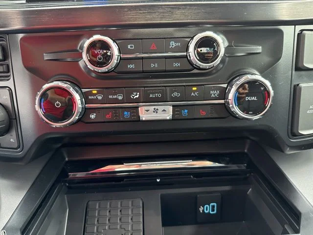 2026 Ford F-350 Super Duty Lariat - Photo 37