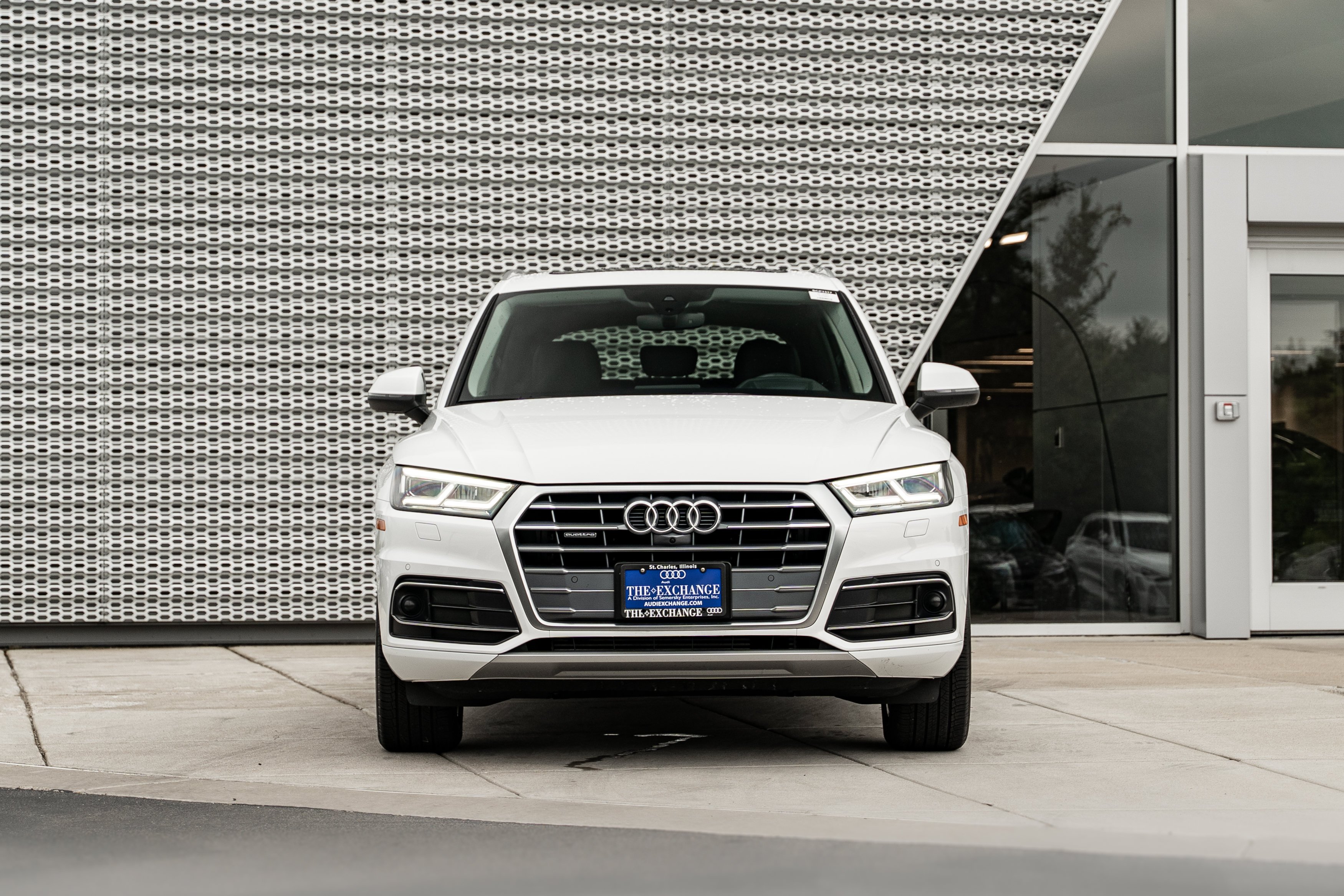 Used 2019 Ibis White Audi Prestige image 34