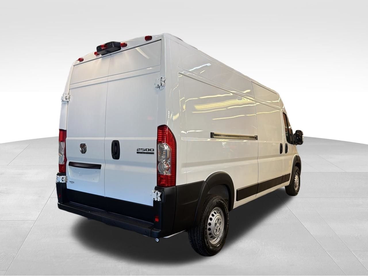 New 2026 Bright White Clear-Coat Exterior Paint RAM High Roof image 6