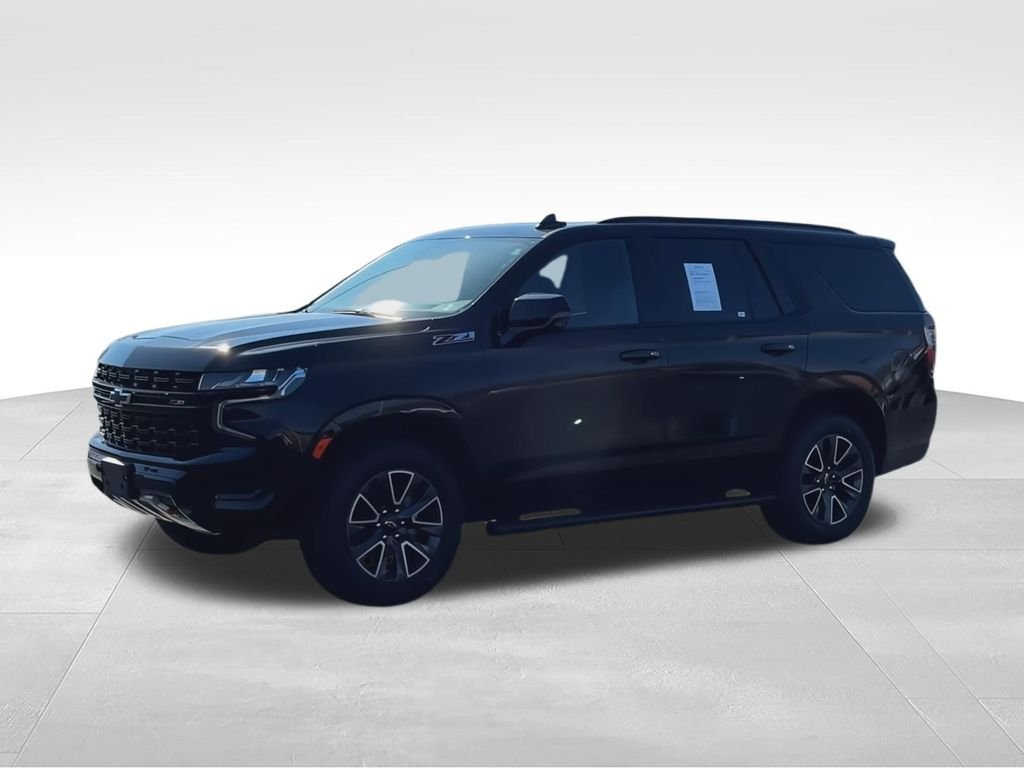 Used 2023 Black Chevrolet Z71 image 4
