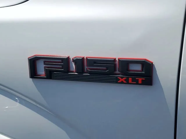 Used 2018 Oxford White Ford XL image 27