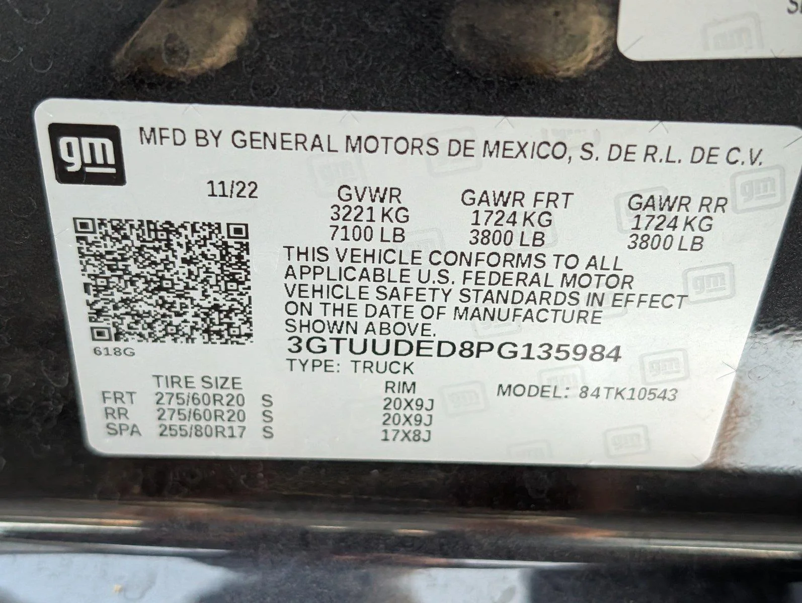 Certified Used 2023 TITANIUM RUSH METALLIC GMC SLT image 39