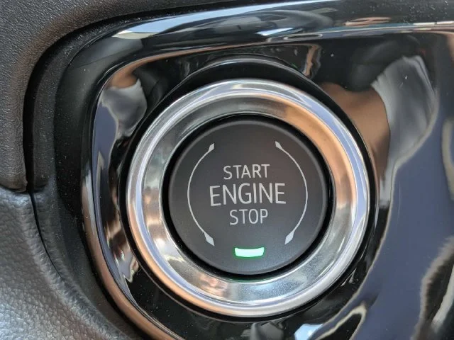 New 2026 Onyx Black GMC Elevation image 30
