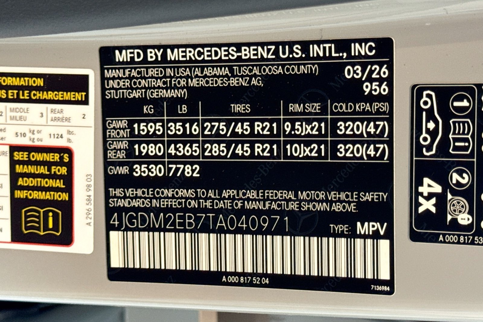 New 2026 MANUFAKTUR Alpine Grey Mercedes-Benz EQS 400 image 29